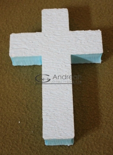 Kríž z polystyrénu