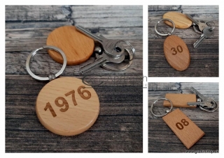 Kľúčenka drevená s číslom, textom, logom
